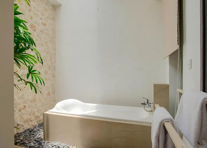 Anakula 3 - Amazing 2 Bedroom Private Pool スミニャック